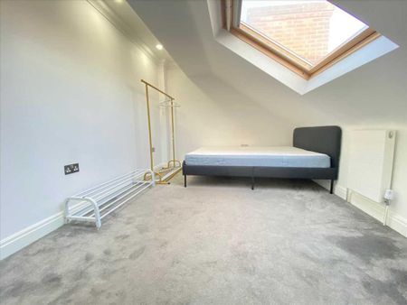 House share to rent - Photo 4