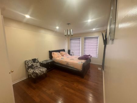 For Lease - 32 Cordgrass Crescent, Brampton, Ontario - Photo 2