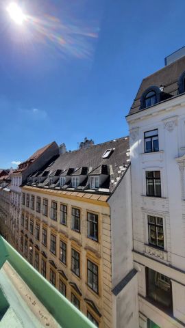 Cityapartment: "First class on the last floor" - Sonnige Ausrichtung und Topausstattung - Photo 5