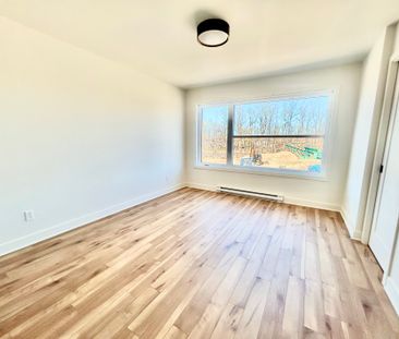 Rue Guy-Lauzon, J0P 1B0, Coteau-Du-Lac - Photo 2