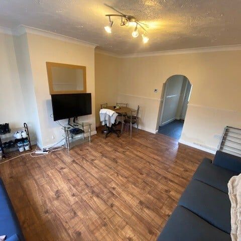 Earlham Grove, NORWICH - Photo 1