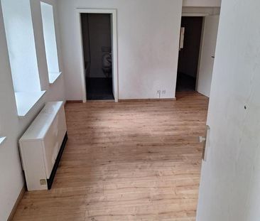 Kleine gemütliche 1-Zimmer Wohnung zentral gelegen - Photo 1