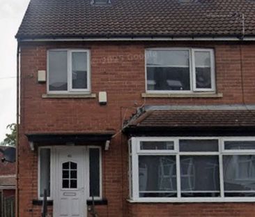 Richmond Avenue Room 6 - Photo 1