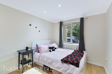 Heathfield Drive, Mitcham - Photo 3