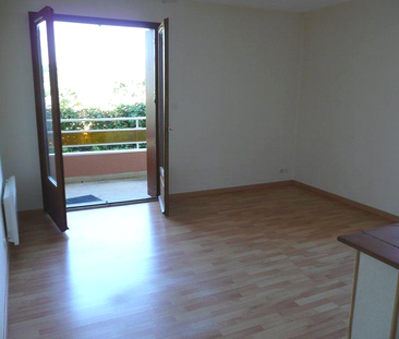 Location Appartement 1 pièce 33m² CAHORS 46000 - Photo 2
