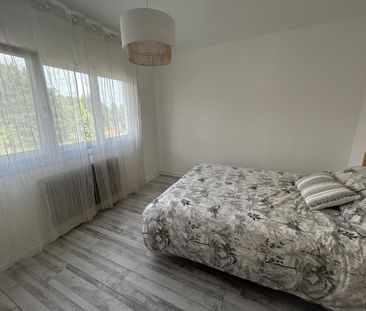 Location Appartement 3 pièces 73m² LE CREUSOT 71200 - Photo 5
