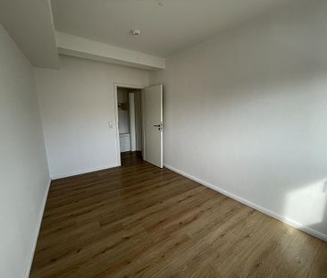 4-Zimmer-Wohnung nahe der Weser in Bremen-Rönnebeck - Photo 1