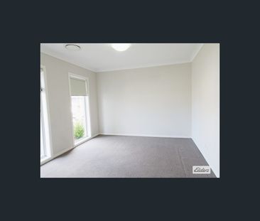 57 Cathedral Avenue, Minto, NSW 2566 - Photo 2