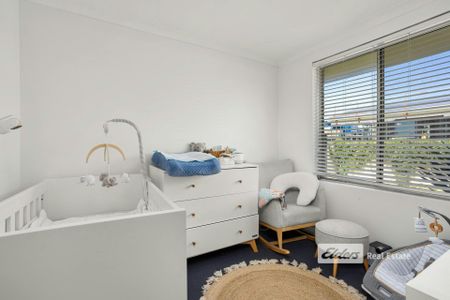 RENOVATED UNIT NEAR THE BEACH! - Photo 4