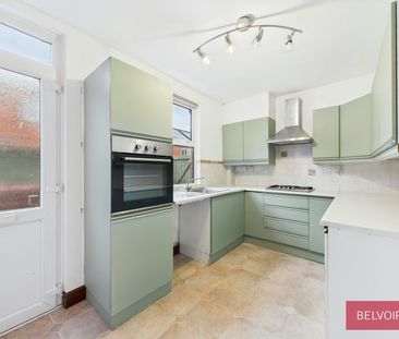 Semi-detached house to rent on - Photo 5