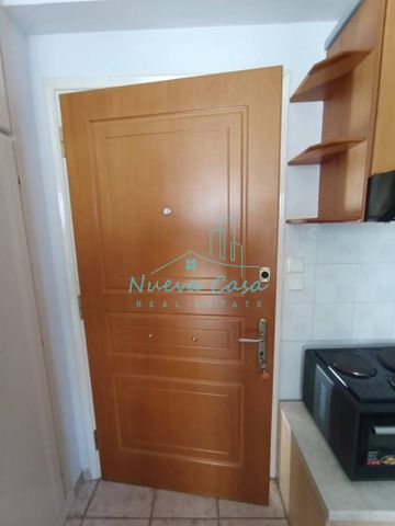 Studio/Γκαρσονιέρα για ενοικίαση Τριών Ναυάρχων - Άγιος Ανδρέας (Πάτρα) - Photo 4