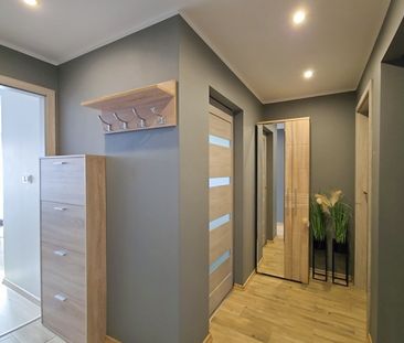 3-pokojowe mieszkanie z balkonem - Zdjęcie 1