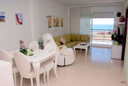 3 room luxury Apartment for rent in Cubelles, Catalonia - Photo 4