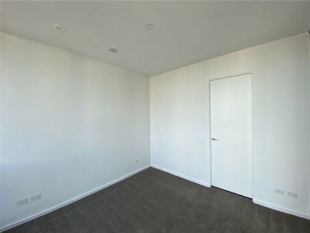 2905/560 Lonsdale Street - Photo 3