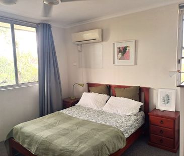 2-bedroom shared own room, Queen Street - Photo 2