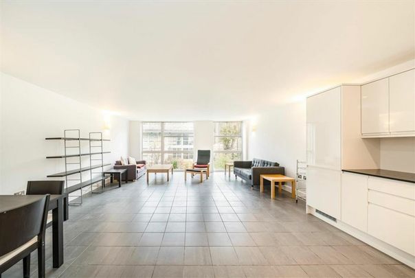 Sanctuary Street - Photo 1