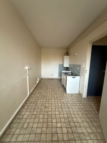 Location Appartement 2 pièces 54m² - Photo 5