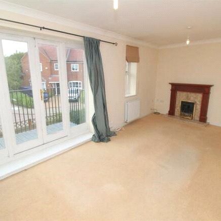 4 bedroom townhouse to rent Clegg Square, Shenley Lodge, Milton Keynes, Buckinghamshire, MK5 - Photo 1