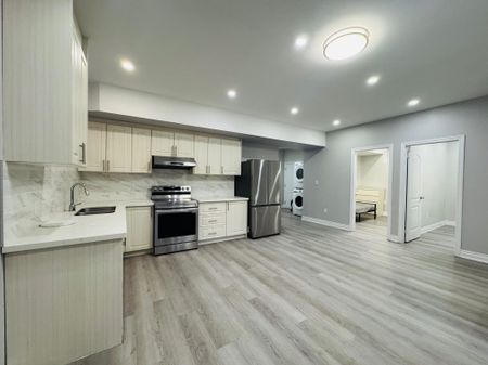 For Lease - 39 Sugarbush Square Unit# Bsmt, Toronto, Ontario - Photo 2