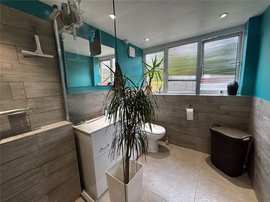 2 bedroom maisonette to rent - Photo 1