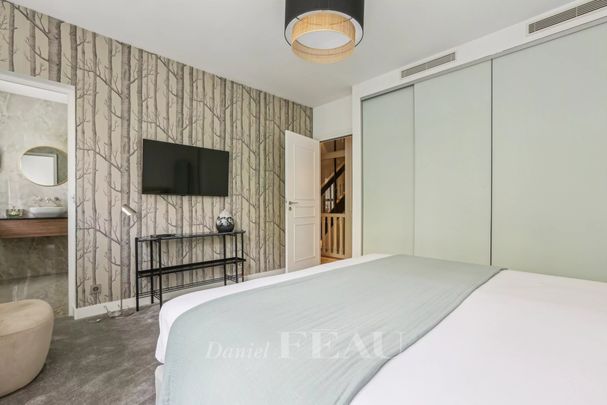 Location appartement, Paris 16ème (75016), 12 pièces, 478 m², ref 85407529 - Photo 1