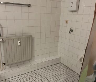 Schöne Seniorenwohnung 2,5 Zimmer - Nachmieter gesucht - Photo 1