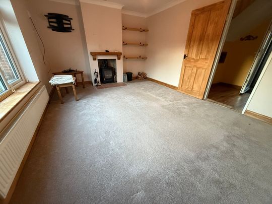 Montgomery Road, Gosport - Photo 1