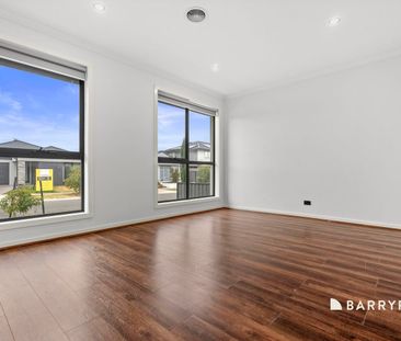 Spacious 4 Bedroom Family Home - Photo 2