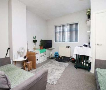 North Albert Street, Fleetwood, FY7 - Photo 4