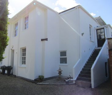 3 bed Apartment - To Let - Photo 6