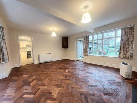 3 bedroom bungalow to rent - Photo 2