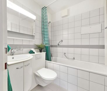 3.5-room apartment in the Jurintra Biel-Mett residential oasis! - Foto 4