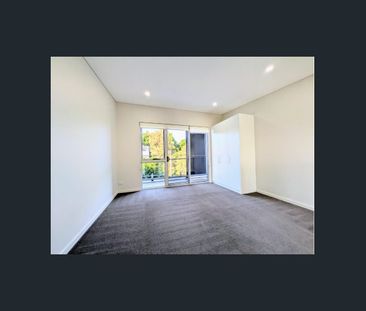 Modern 3 Bedroom Luxury Townhouse in the heart of Alexandria - Photo 3