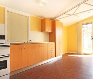Fabulous 1br Granny Flat - Photo 3