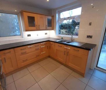 Fairfax Road, Woking, Surrey, GU22 - Photo 6