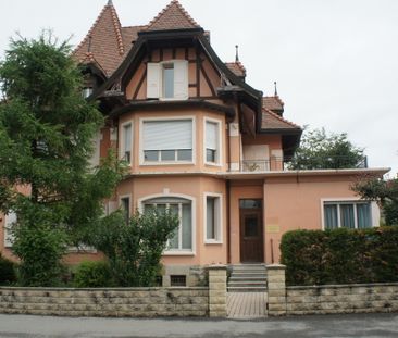 Appartement de 4.5 pièces au 1er étage avec belle terrasse - Foto 2