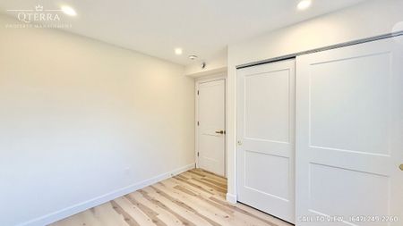 694B Crystal Street, Carson Grove - Carson Meadows, Ottawa, ON - Photo 2