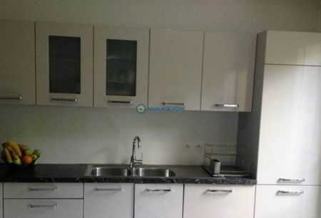Type : Appartement meublé à louer à Bobigny (93000) Surface : 80 m² Loyer : 1 950 € par mois (charges comprises) - Photo 3