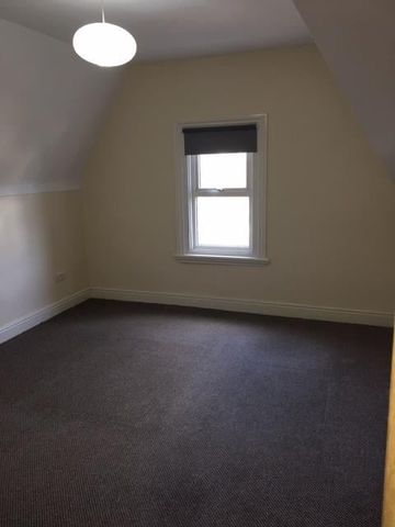 1 Bed Flat, Linnet Lane, L17 - Photo 3