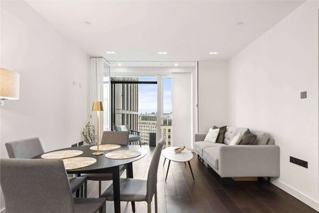 A modern 2 bedroom apartment on the 13th floor of Casson Square. - Photo 2