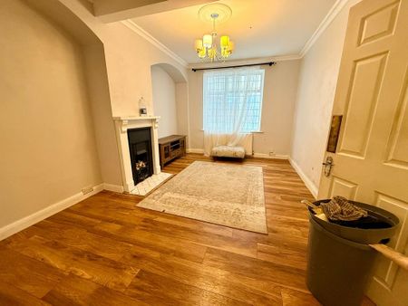 2 bedroom terraced house to rent - Photo 2