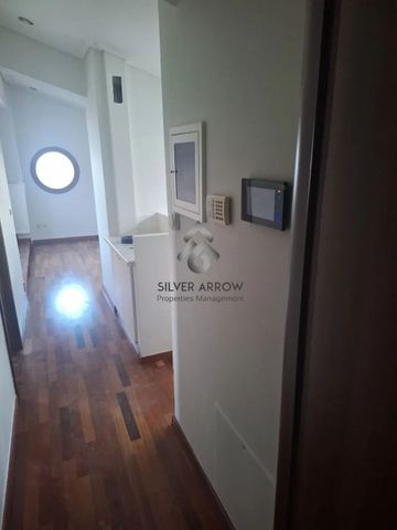 Μεζονέτα για ενοικίαση Αίγλη (Γλυφάδα) - Photo 2