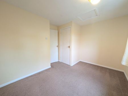 2 bedroom semi-detached house to rent - Photo 2
