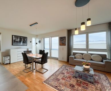 Moderne 3-Zimmer-Wohnung mit Aufzug, Fußbodenheizung & hellem Wohnbereich - Photo 1