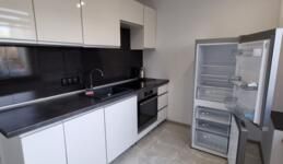 Kawalerka po remoncie, czynsz w cenie! - Zdjęcie 3