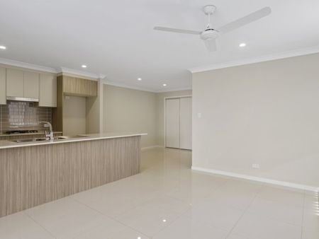 1/9 Schofield St, Pimpama QLD 4209 - House For Rent | Domain - Photo 5