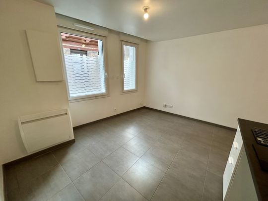 Location Appartement 1 pièce 21m² GUER 56380 - Photo 1