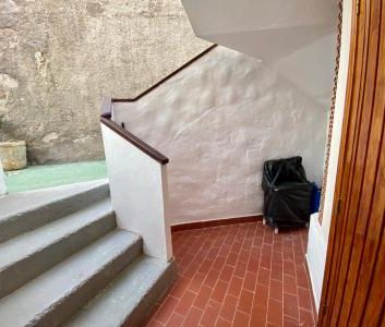 Apartment with large terrace in good location - Photo 6