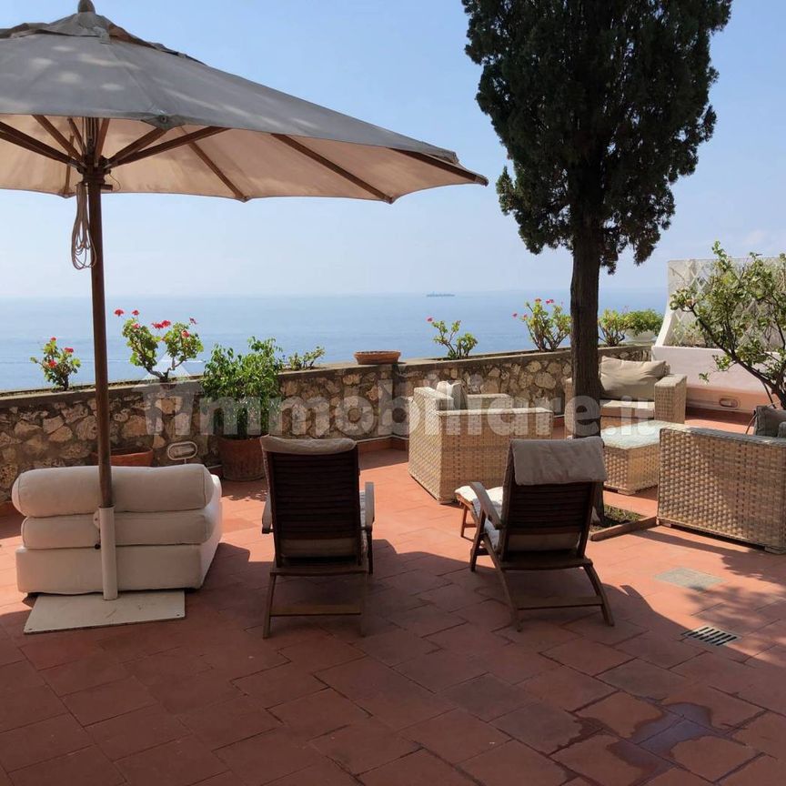 Appartamento in villa via Piccola Marina 76, Centro, Capri - Photo 1