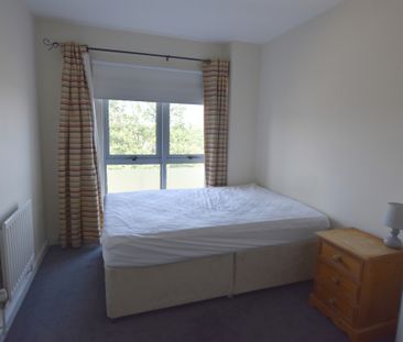 2 Bedroom Flat - Photo 4